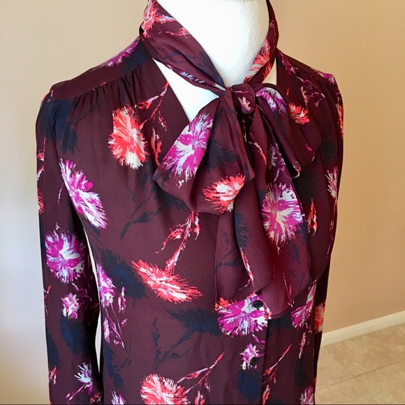 Halogen Burgundy Print Scarf Tie-Neck Blouse XS - Picture 2 of 8